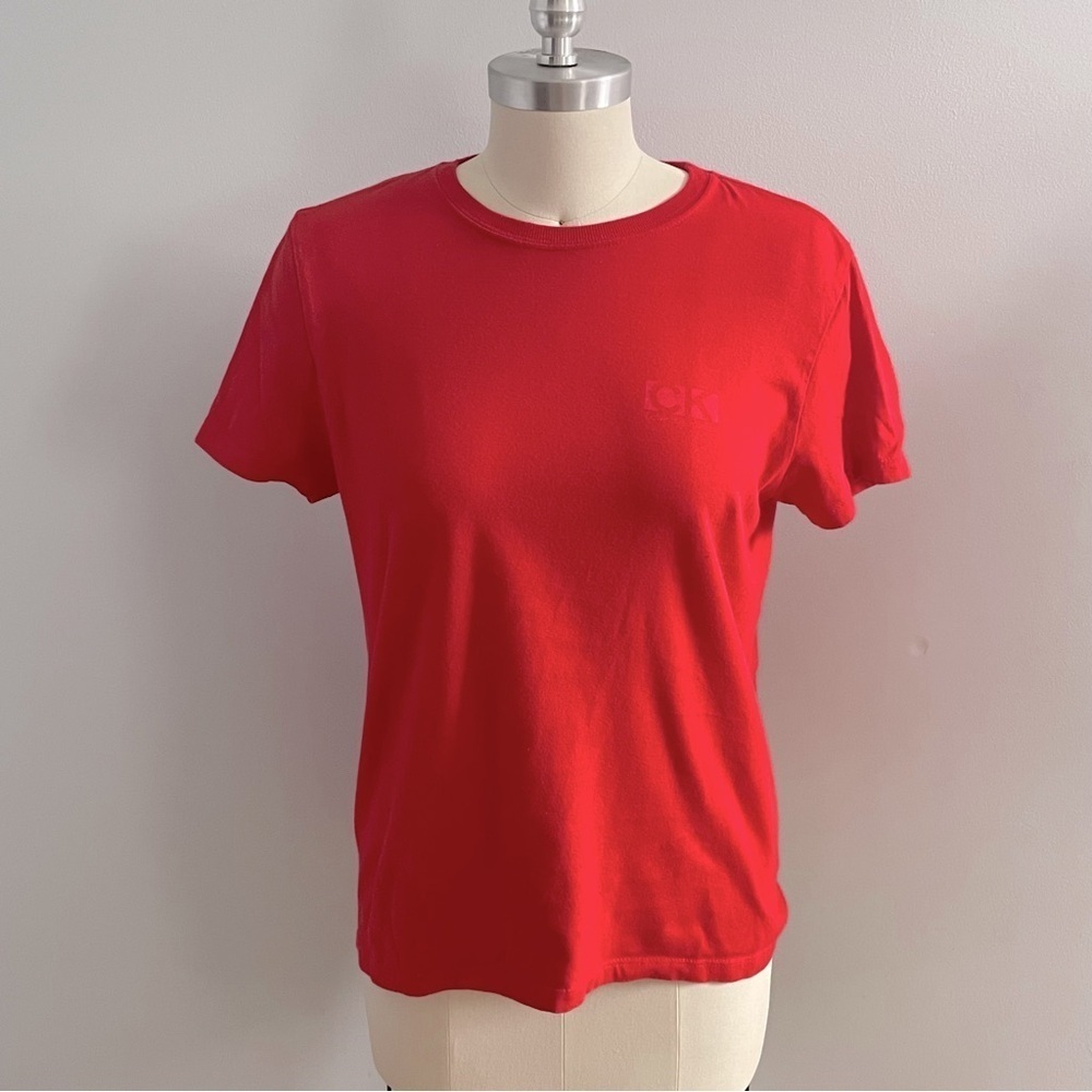 Calvin Klein Jeans Vintage Logo Tee Shirt- Red- Size Medium